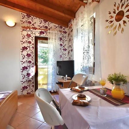 Cosy With Terrace Guest house